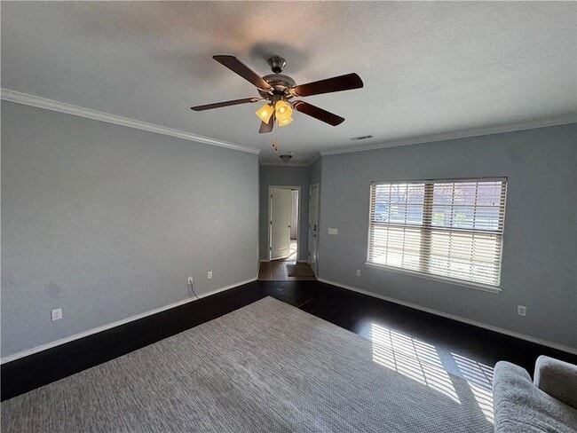 Photo - 6505 S 50th St