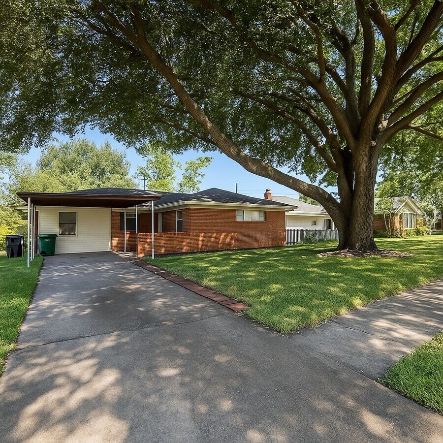 Photo - 10127 Bessemer St