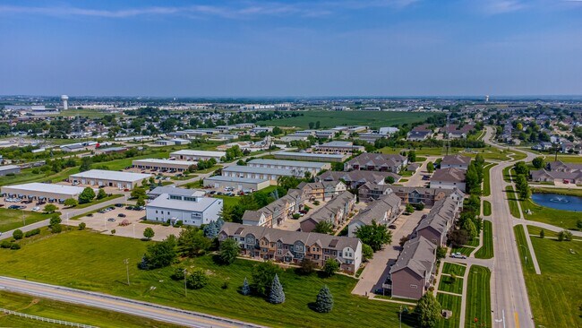 Photo - 3600 SE Glenstone Dr