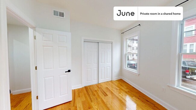 Photo - Room in Shared 4 bed/2 bath home Unidad B