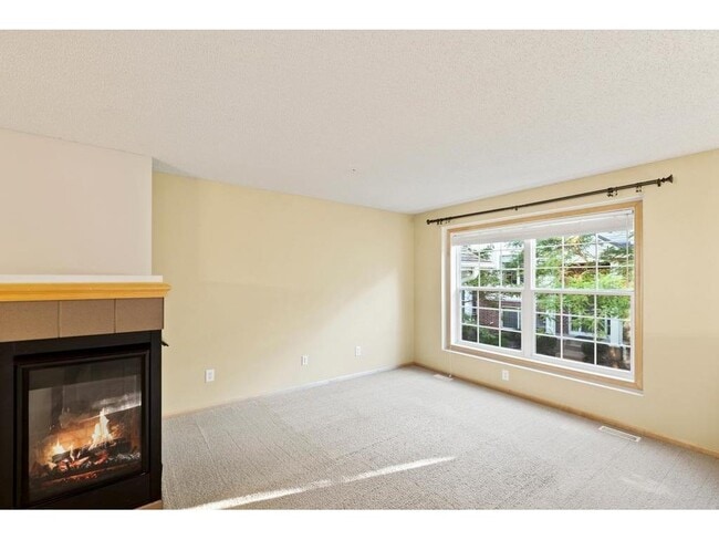 899 Ledgestone Dr