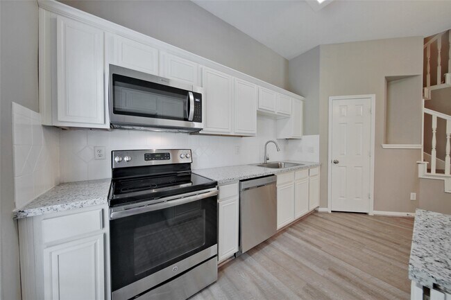 Photo - 2710 Grants Lake Blvd Unit S6