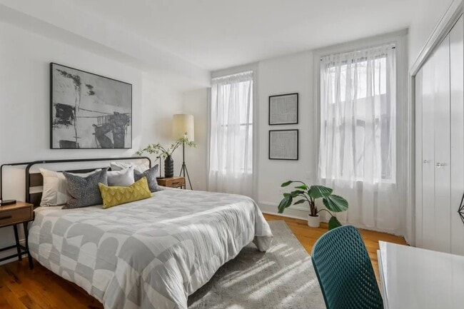 Photo - 299 8th St