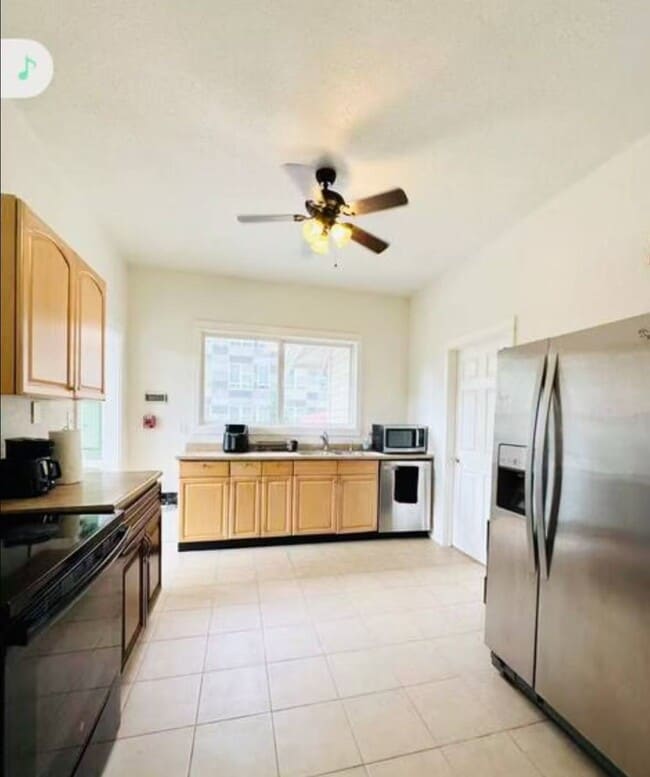 Photo - 10216 NE 183rd St