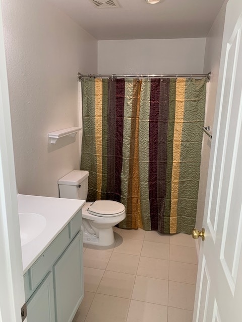 BAÑO DE INVITADOS - 11860 Brandywine Pl