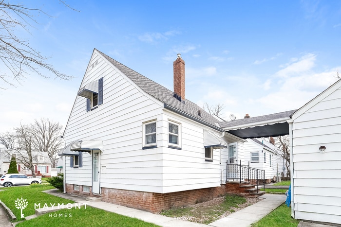 Photo - 14100 Brunswick Ave