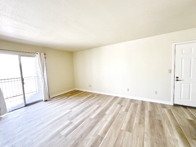 Photo - 5314 River Glen Dr