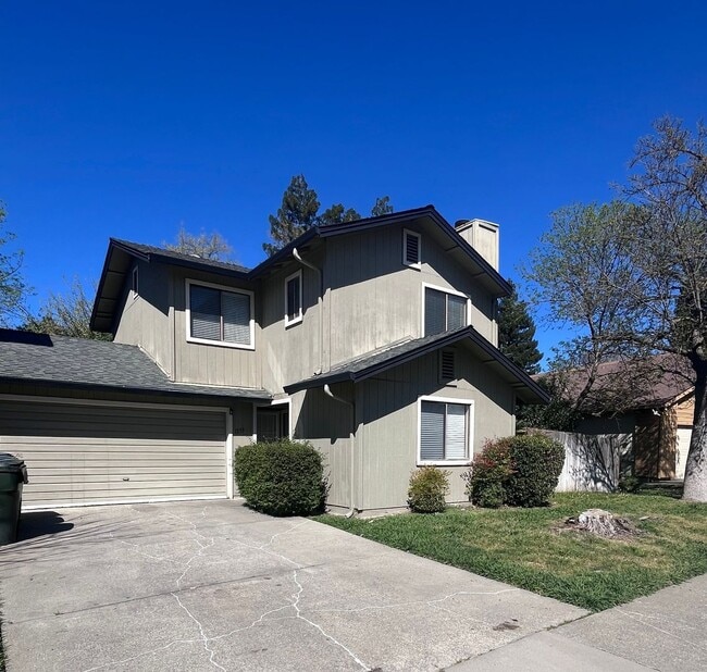 Photo - NICE SPACIOUS TWO-STORY DUPLEX IN NATOMAS!!
