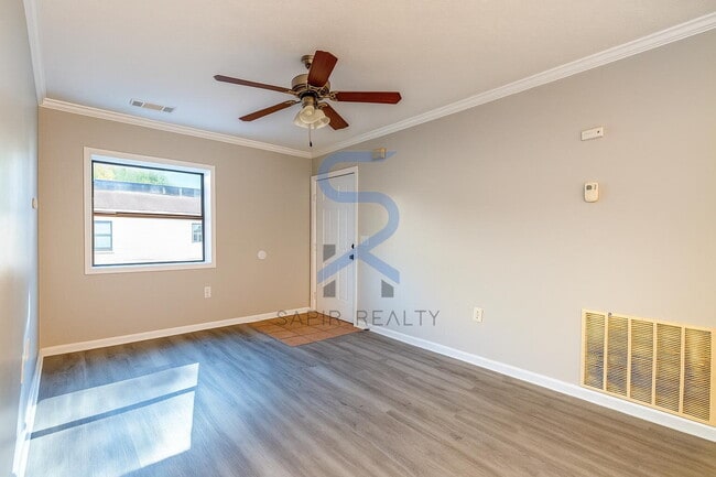 Photo - 953 Washington St SW Unidad 2