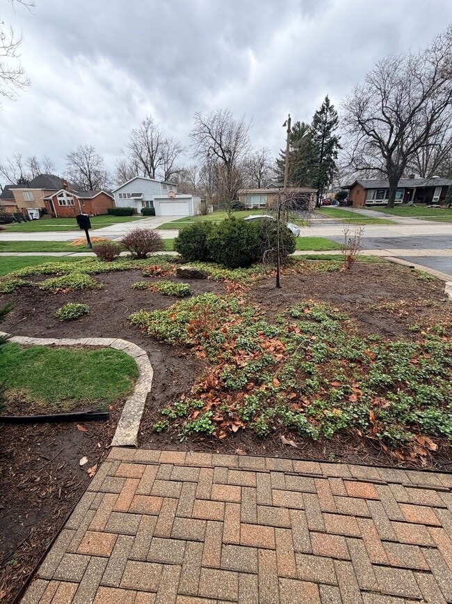 Photo - 137 Richard Ave