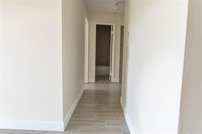 Photo - 11686 NW 39th St