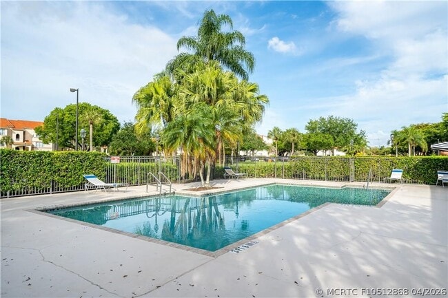Photo - 3350 Pinewalk Dr N Unit 1424