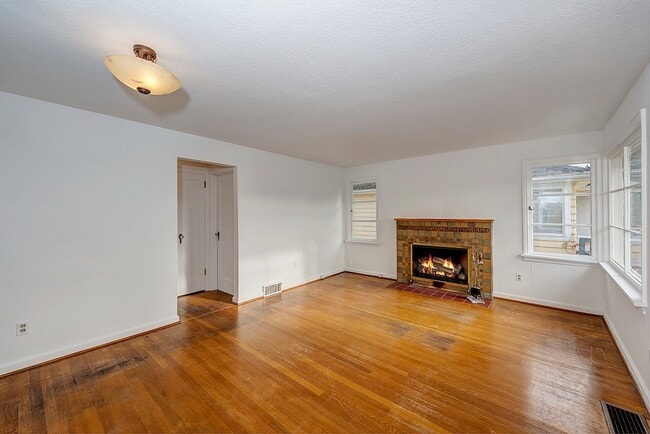 Photo - Northgate Three Bed, One bath