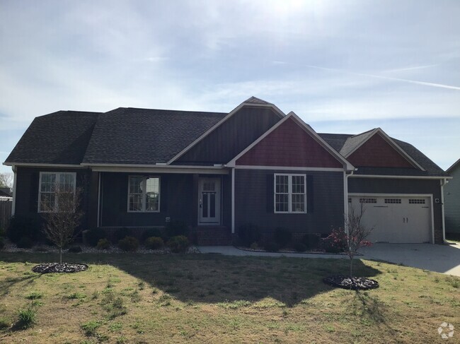 Building Photo - 15 Hanford Dr Rental