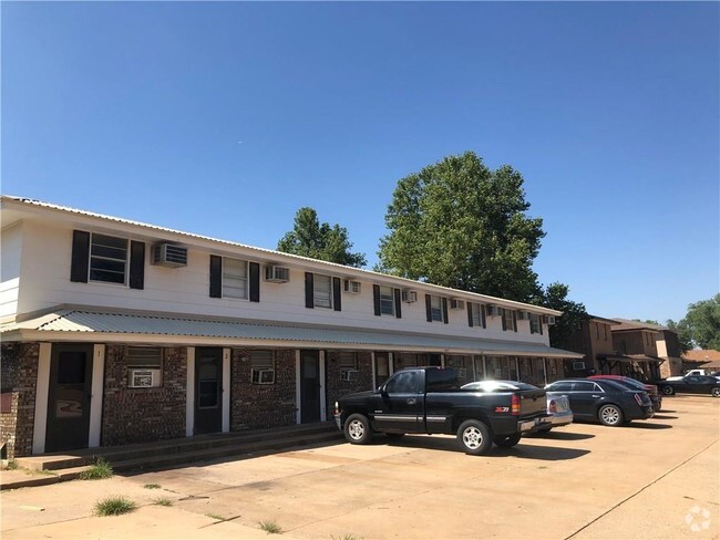 Building Photo - 1305 Meadow Ln Rental