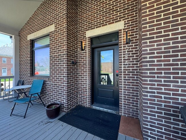 Photo - 973 E Broad St Unit 3