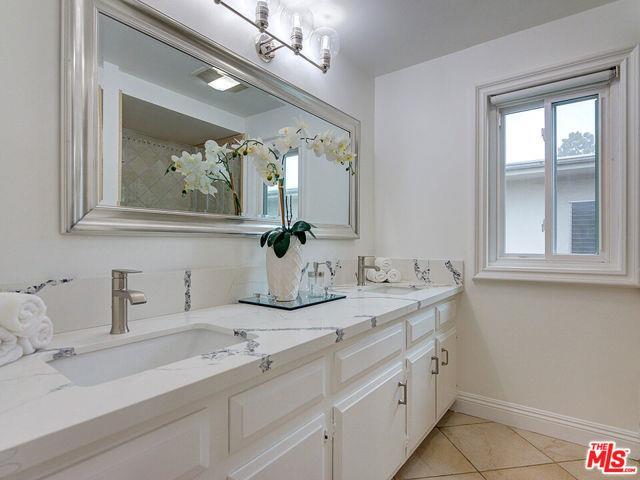 Photo - 4746 La Villa Marina