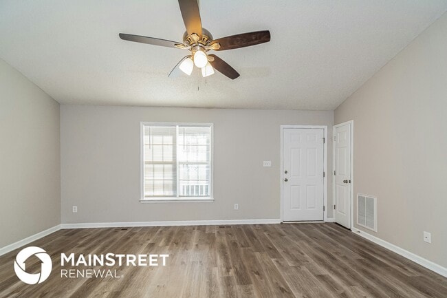 Photo - 5129 Peakwood Dr