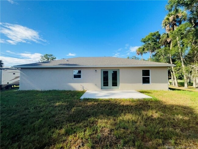 Photo - 7702 Lakeland Blvd
