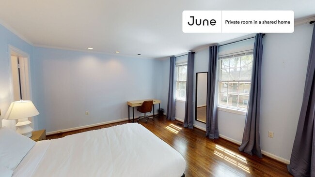 Photo - Room in Shared 7 bed/3.5 bath home Unidad E