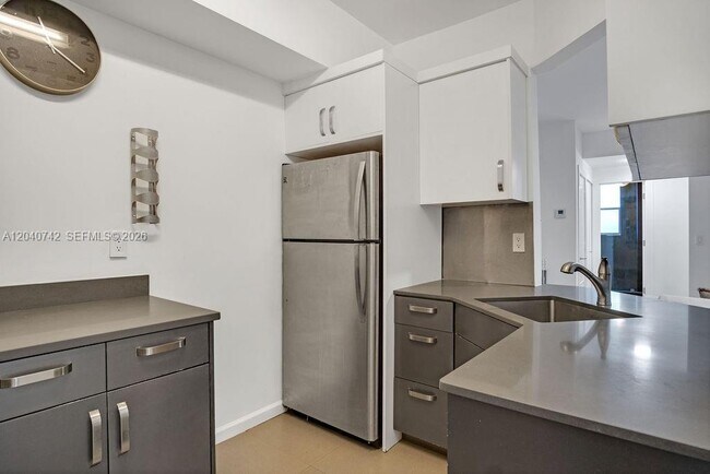 Photo - 747 Michigan Ave Unit 201