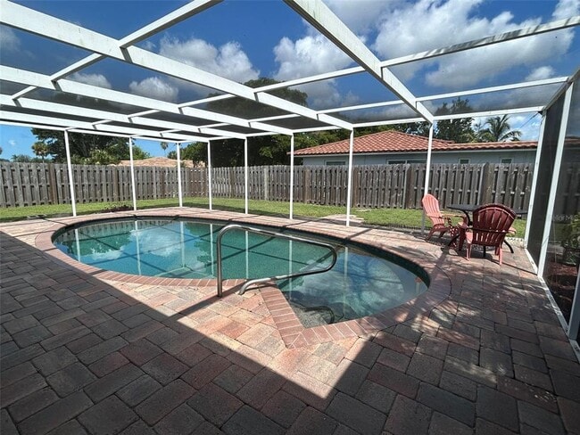 Photo - 3507 Pinecrest St