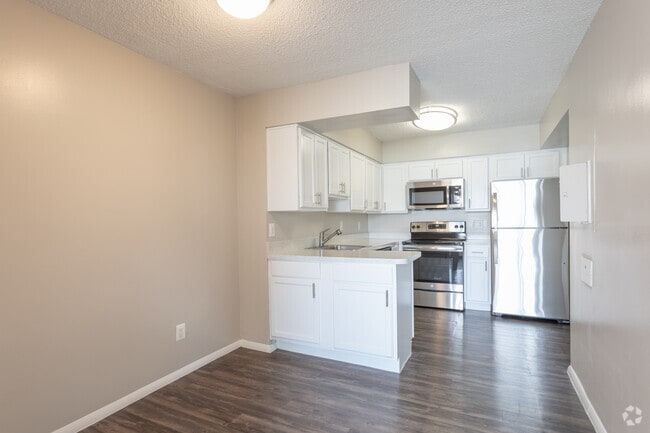 1BR, 1BA - 1,058 SF