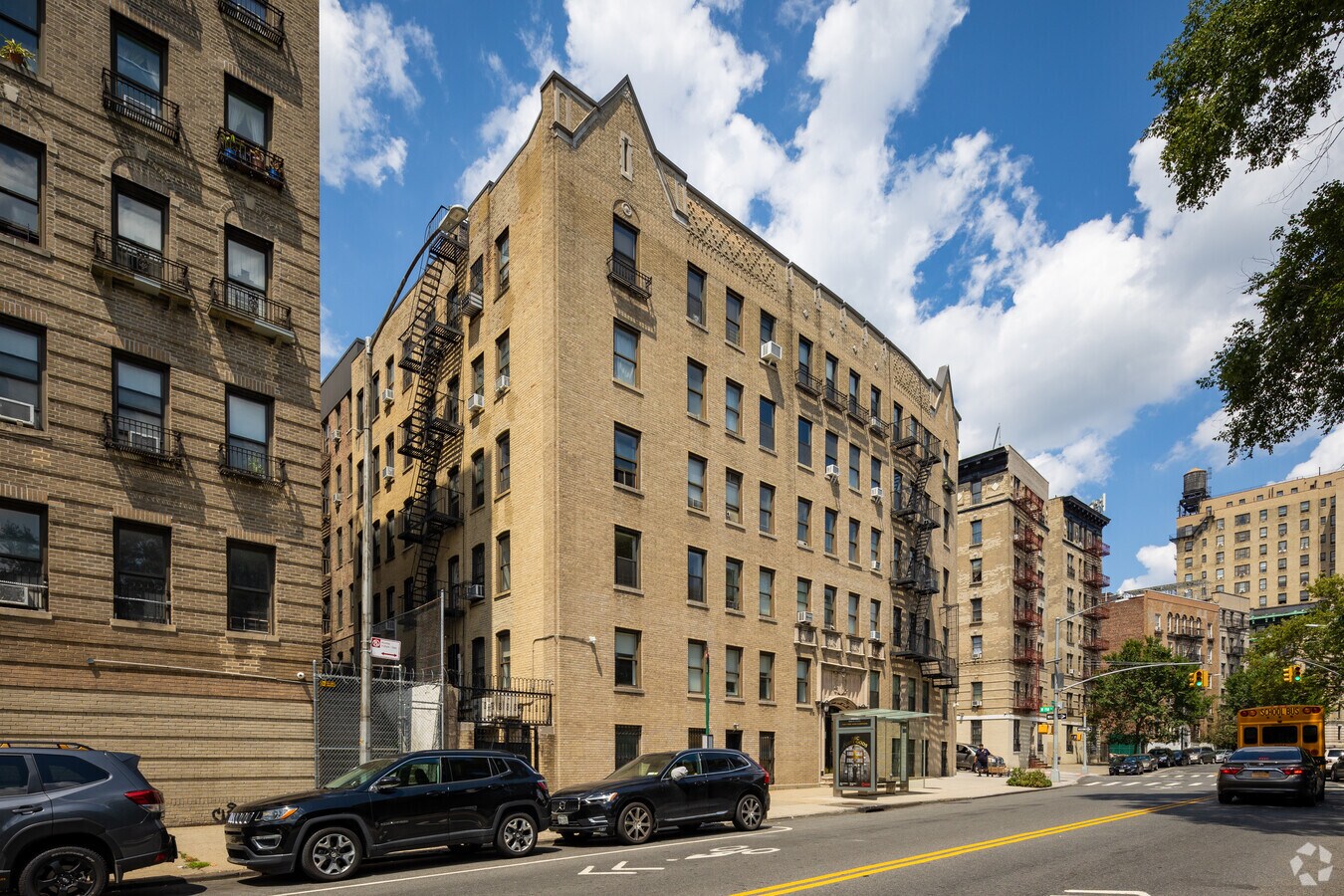 Photo - The Roger Morris