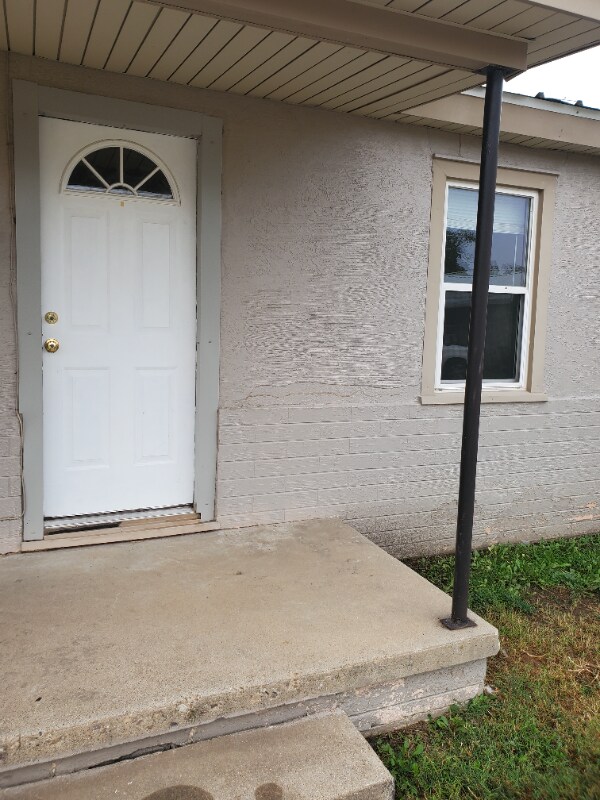 Photo - 2710 8th Ave