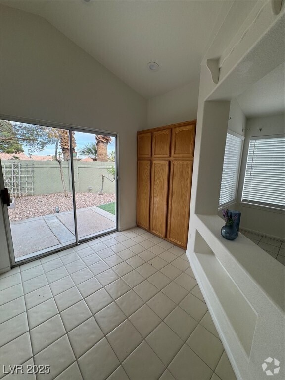 Building Photo - 9224 Kentucky Oaks Dr Rental