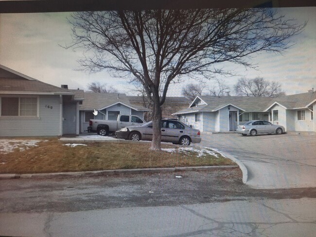 Building Photo - 160 Curry Dr Unit 160 Curry A