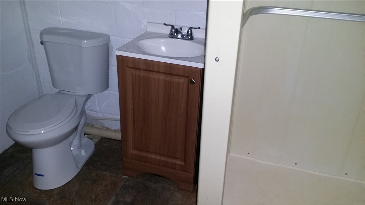 Photo - 5785 Andover Blvd