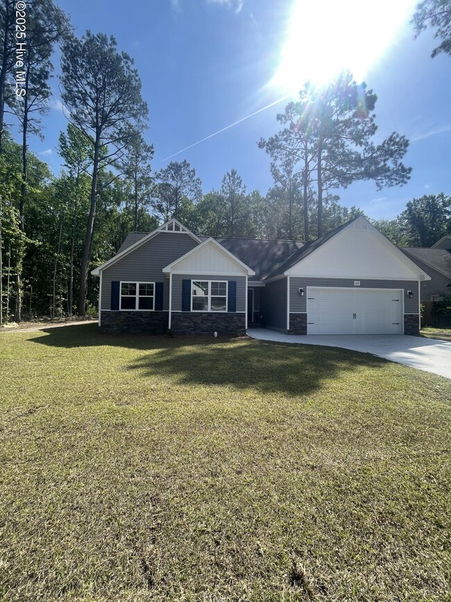 Photo - 618 Walnut Dr House
