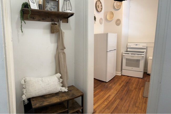 Photo - 417 S Prairieville St