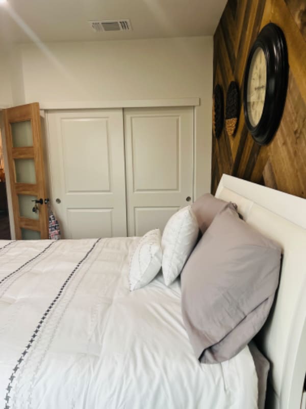 Photo - 2118 Iberian Ct