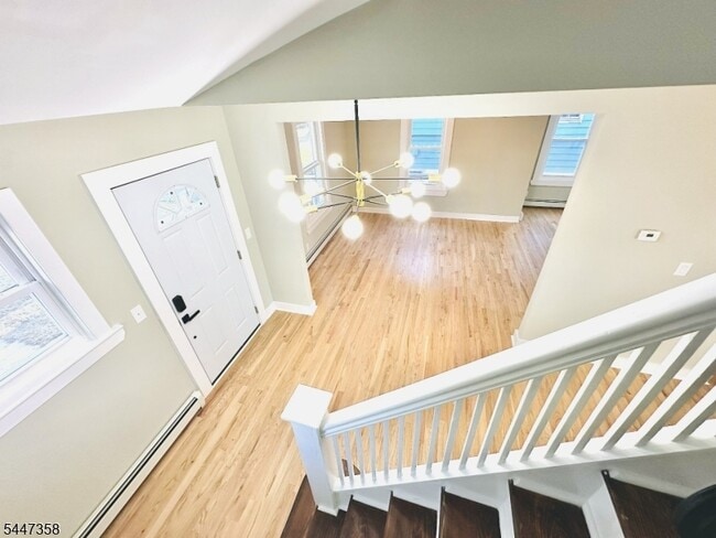Photo - 1222 W 3rd St