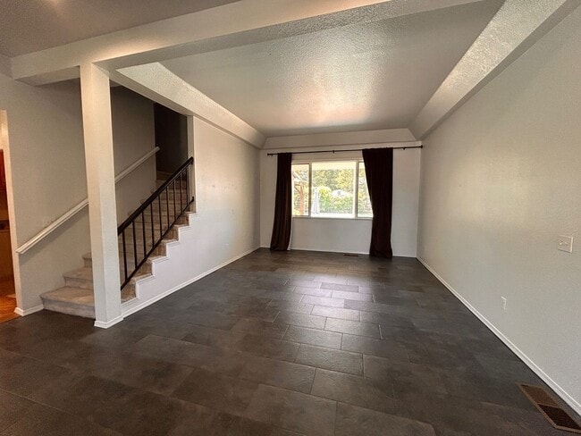 Photo - Beautiful home for rent in Visalia!