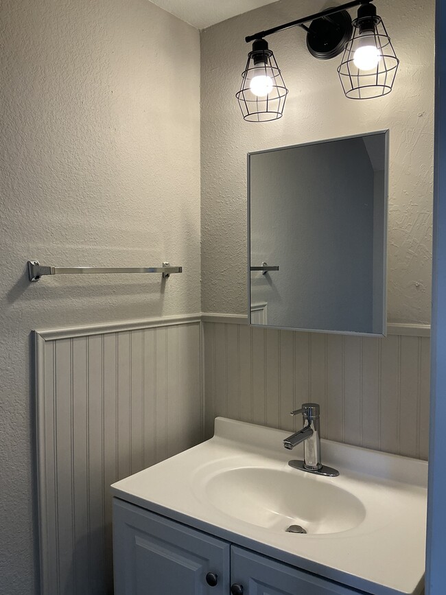 Photo - 922 Plumas St Unit 2
