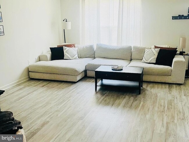 Photo - 4935 Laurel Valley Ln