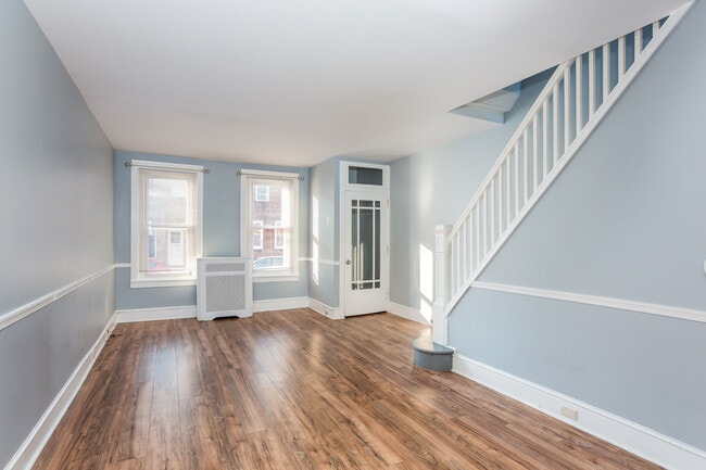 Photo - 3030 Tulip St