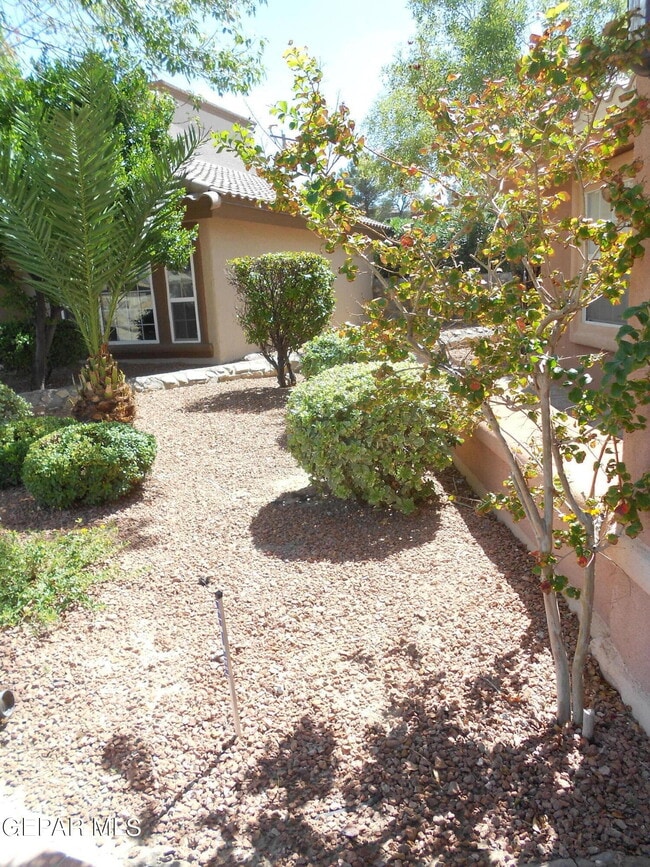 1201 Brown Ridge Pl