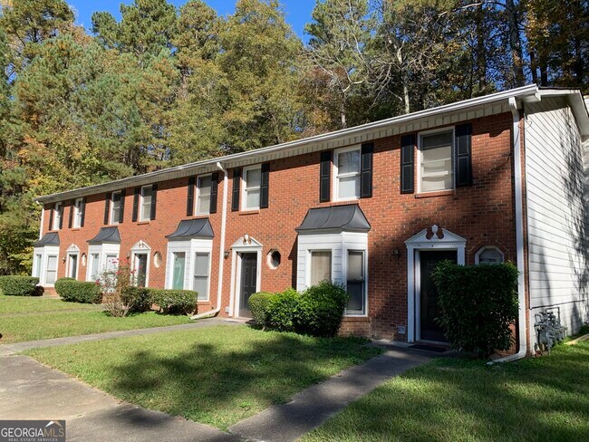 Photo - 1103 Booth Ct SW