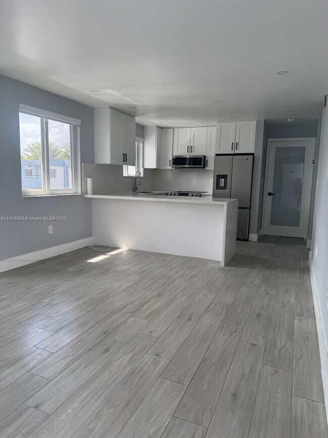 Photo - 6221 SW 131st Ct Unidad 202 Rental