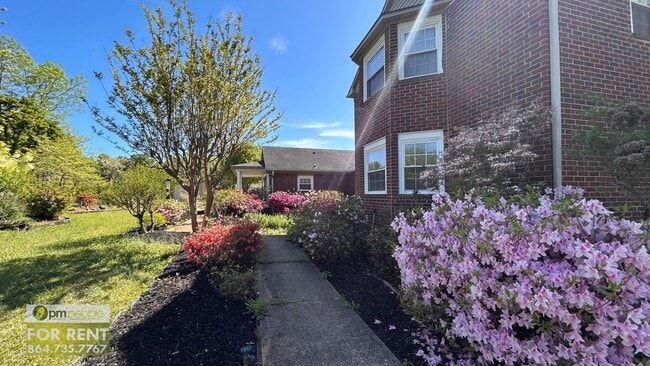 Building Photo - 134 Bennetts Bridge Rd Unit Bennetts Bridge Rd. 134 C