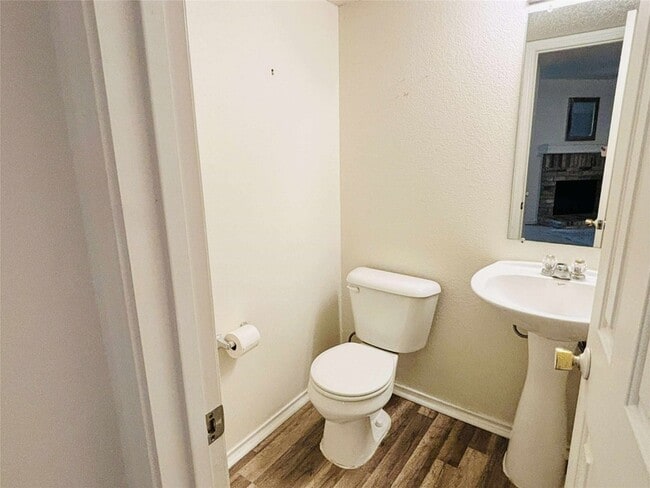 Photo - 16133 Windsong Ct