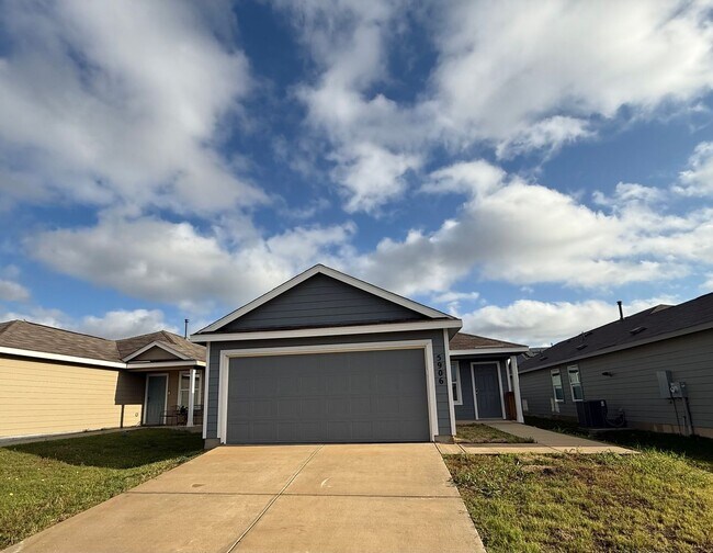 Dream Home in Seguin- 3 Bedroom / 2 Bath -... - Dream Home in Seguin- 3 Bedroom / 2 Bath -...