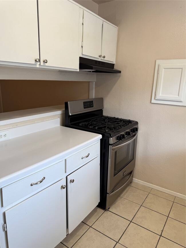 Photo - 3314 Scotch Moss Ln