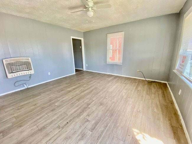 Photo - $0 First Month's Rent / $0 Deposit at Move-in