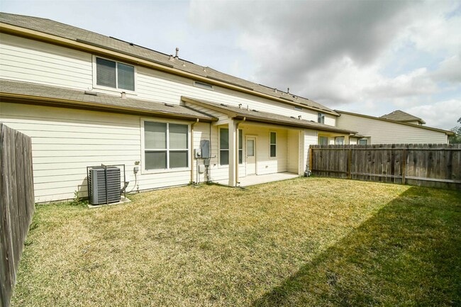 Photo - 12406 Roy Mix Bohn Lane