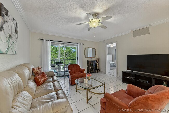 Photo - 255 S Cypress Rd Unit 342